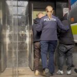 politistul de la medgidia acuzat de viol si pornografie infantila a fost dus in fata instantei a contestat arestul preventiv 69d4b2597c6b2