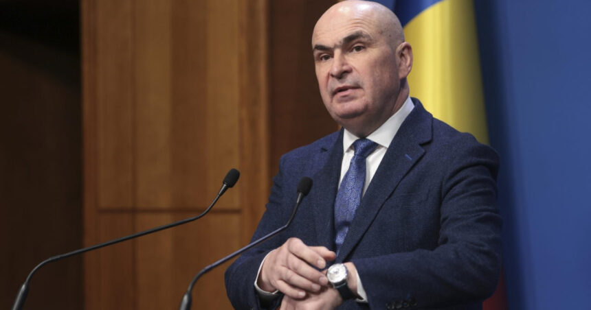 premierul bolojan in apartamentul in care locuiesc de 65 de metri patrati nu ai foarte mult spatiu sa tii cutii de pantofi 69cead28ceb6f