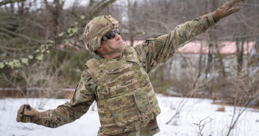 prima grenada noua a armatei sua de la razboiul din vietnam incoace foloseste unde de soc pentru a ucide 69cf6a7d27d85