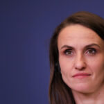 prima reactie a oanei toiu dupa incidentul de la dineul corespondentilor de la casa alba violenta nu are ce cauta in politica 69edbcfb6d32d