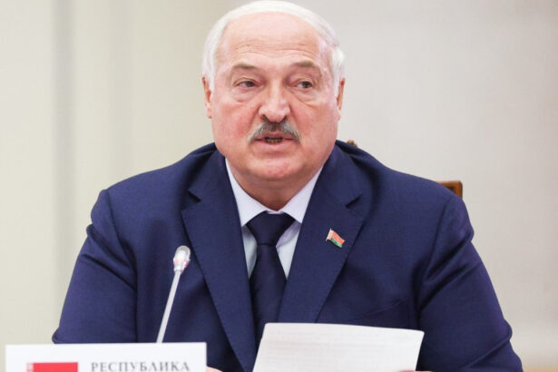 proaspat intrat in gratiile lui trump lukasenko spune ca liderul american este vremelnic si nu va realiza nimic 69e37043eaa57