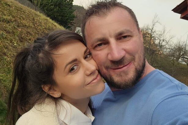 reactia sotiei lui marian godina dupa momentele de sensibilitate ale acestuia de la survivor romania 2026 simt nevoia sa raspund 69d369b2ad975