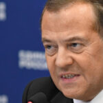 riscuri absolut inacceptabile pentru securitatea tarii noastre medvedev acuza din nou descoperirea de arme biologice in ucraina 69d7ee2c36be3