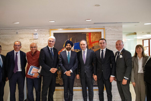 romania cauta investitii strategice la washington energia nucleara si infrastructura pe agenda bancii mondiale 69df7c41f0f8b