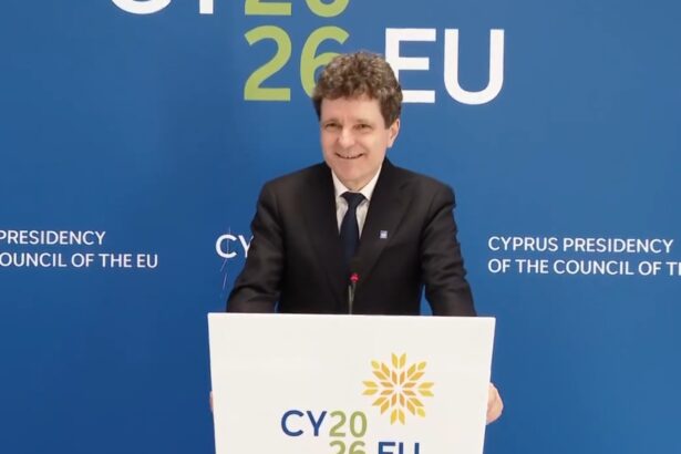 romania vrea mai multi bani europeni nicusor dan despre aderarea ucrainei si a republicii moldova la ue este o discutie trebuie s o ascundem vorbim de o cuplare decuplare 69eb916ab5091