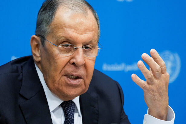 rusia ii cere lui trump sa renunte la ultimatumuri lavrov a discutat cu seful diplomatiei iraniene 69d2a83ab5be8