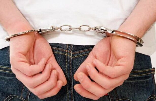 scandal in localitatea culmea judetul constanta politistii chemati la fata locului au fost atacati cu pietre 69d0ecdb989c8