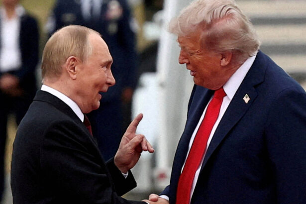 scandal in sua democratii il acuza pe trump ca se lasa pacalit de putin ce mesaj transmite 69e3a885c2b6d