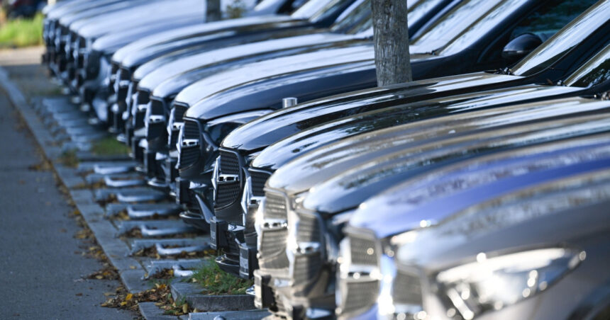 se vor introduce limitari in comertul cu masini second hand cate masini ar putea aduce inmatricula o persoana 69ecd57a89ad7