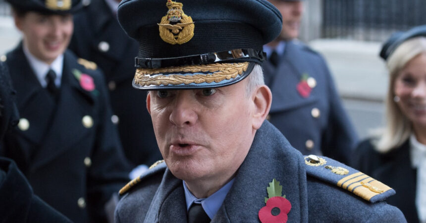 seful fortelor armate britanice londra lucreaza la un plan pentru a pregati tara pentru razboi armata politie spitale industrie 69ddbd47ae4fa