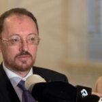 senatorul sava inflorirea ciresilor de la ambasada sua simbol al schimbarii politice la bucuresti 69e74ae3acd4c