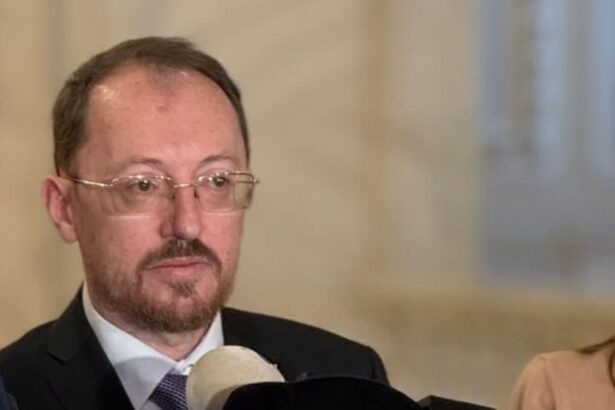 senatorul sava inflorirea ciresilor de la ambasada sua simbol al schimbarii politice la bucuresti 69e74ae3acd4c