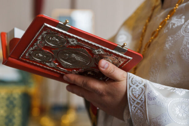 sfantul gheorghe 2026 cele mai respectate traditii si obiceiuri preotul explica de ce se folosesc frunze de salcie pe 23 aprilie 69e8f9a1ef3d8