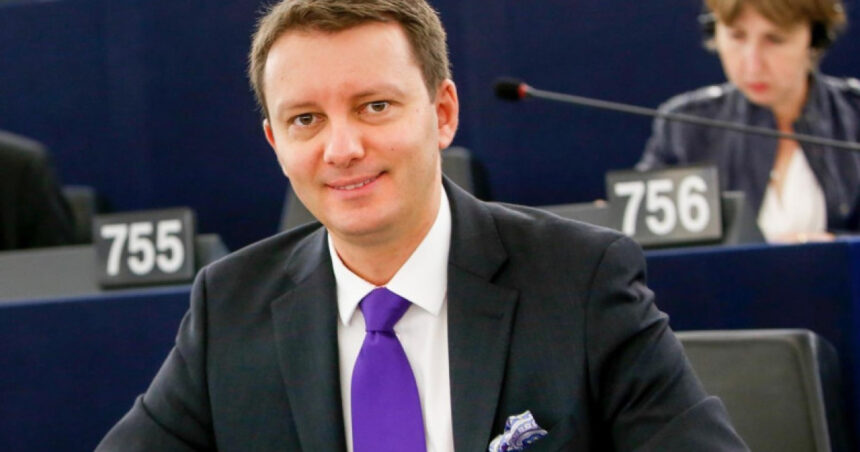 siegfried muresan sustine ca psd a reamintit ue ca e un partid care a atacat valorile europene parteneriatul cu aur alarmant 69efae0753ba0