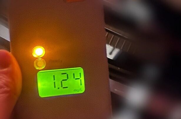 sofer depistat beat la volan in afara localitatii albesti avea 124 mg l alcool pur in aerul expirat 69d38fdde6010