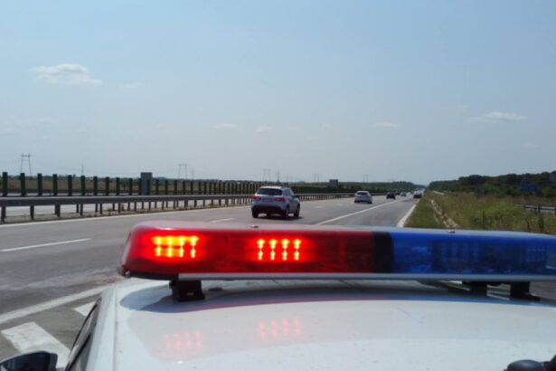 sofer prins circuland cu 224 de km h pe a1 ce amenda a primit tanarul de la volan si cat timp a ramas fara permis 69dfad5902dc9