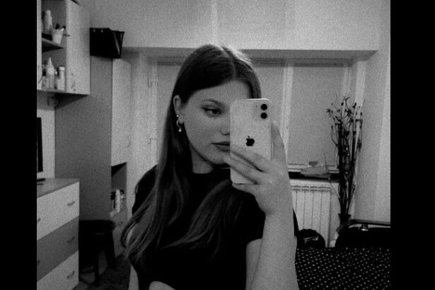 statul vrea bani de la tanara care si a ucis cu sange rece cea mai buna prietena 69ee8aaa754b0