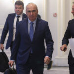 stenograme pareri impartite in sedinta pnl privind o noua majoritate cine vrea negocieri cu aur sos sau pot ce le oferim 69e74fe9d286b