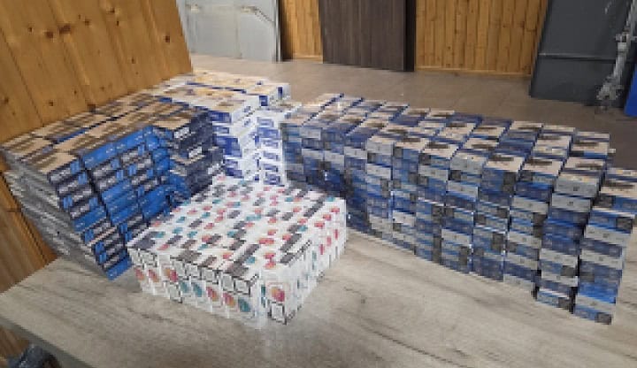 sute de pachete de tigari ascunse printre pijamale descoperite de politistii de frontiera constanteni 69df69e15c4d0