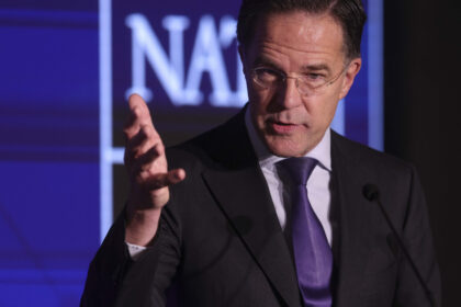 tarile nato fac tot ce le a cerut trump in contextul crizei cu iranul afirma mark rutte aliatii ofera un sprijin masiv 69d7dcb7af938