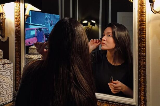 tragedia care i a marcat viata actritei care apare la kanal d cum a ajutat o o pana alba gasita pe strada sa treaca peste greutati 69d38c8266851