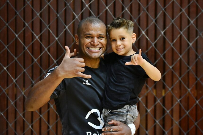 transfer surprinzator la csm constanta un inter de 36 de ani de la baia mare 69d106e54c7b2