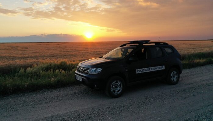 trei cetateni straini fara documente depistati intr un autoturism in zona localitatii esechioi judetul constanta 69f1d0d13f0d9