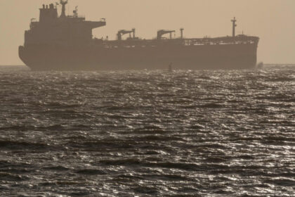 trump anunta ca un numar urias de petroliere goale se indreapta spre sua pentru a se aproviziona cu petrol si gaze 69da832935fe4