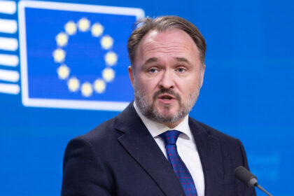 ue cere statelor membre sa nu adopte masuri ample pentru a compensa preturile carburantilor ar putea duce la o criza fiscala 69d4124f3006d