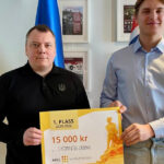 un adolescent de 17 ani din norvegia a donat ucrainei tot premiul sau castigat la un concurs de matematica 69ced34f94b2d