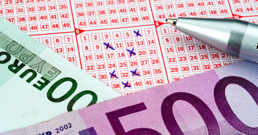 un barbat din germania a castigat la loto 44 de milioane de euro si nu i a spus nimic sotiei sale zile intregi 69ee34b79c10d