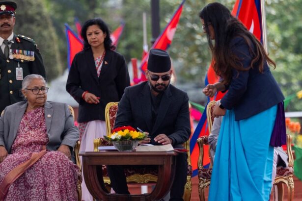 un rapper in varsta de 35 de ani a ajuns prim ministru se scrie istorie cine e balendra shah din nepal 69ce905036cbd