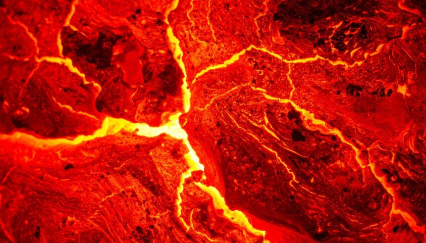 unul dintre cei mai periculosi vulcani de pe pamant se umple in secret cu magma 69d66fea7d4f1