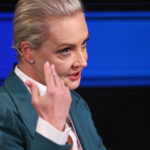 vaduva lui aleksei navalnii despre vladimir putin abia astept sa l vad in fata instantei se comporta ca un tar si face tot ce vrea 69ed09b43509b