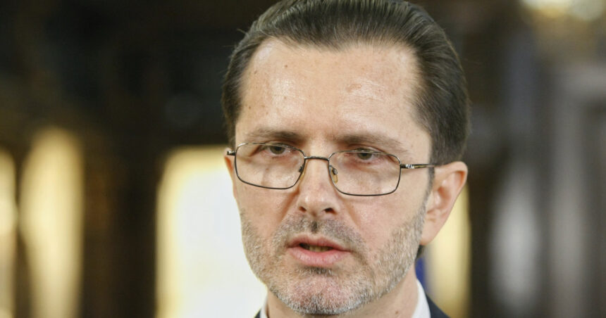 vasile banescu despre afirmatia lui george simion cu privire la nicusor dan indica vidul moral si barbaria unei minti needucate 69ebcc78bc1b4