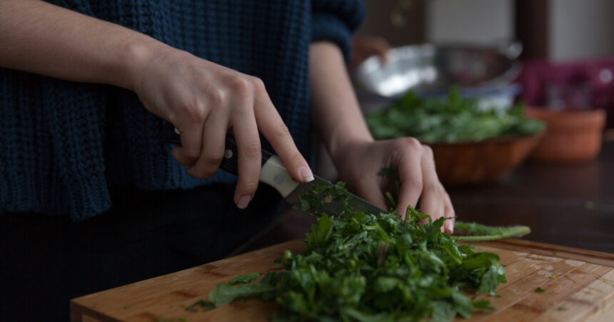 verdeata de primavara bogata in fibre si vitamine recomandarile specialistilor in nutritie este benefica si pentru functia hepatica 69ed9d8b03616