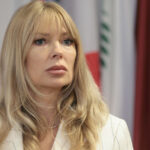 victoria stoiciu dupa ce i s a spus sa demisioneze din senat am muncit pentru social democratie mai mult decat altii din psd 69f2d21f72909