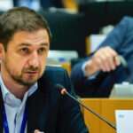 video a fost chiar distractiv cum s au chinuit sa ne curete de etichete eurodeputat aur despre negocierile cu partidele din coalitie 69efa26b30582