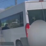 video alegeri ungaria 2026 acuzatii de turism electoral din transilvania un microbuz cu numere de romania filmat in circumscriptie fidesz 69dbd840d0fa3