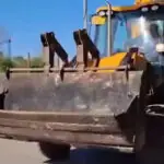 video am venit sa iau drona un buldoexcavator de la o firma de salubrizare din galati trimis in locul unde a cazut aparatul de zbor 69ece6d6cfa41