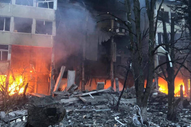 video atac rusesc cu drone asupra unei piete din ucraina cinci morti si peste 20 de raniti 69d1845f75750