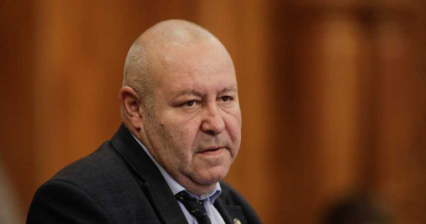 video daniel fenechiu avertizeaza daca psd darama guvernul bolojan solutia este opozitia si nu excludem alegerile anticipate 69ef6dd147b89