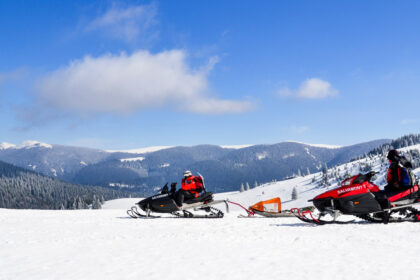 video interventie de urgenta in valcea tata si fiu gasiti dupa cinci ore de cautari in zona montana 69db8af9ac4fd
