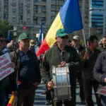 video mii de sindicalisti au protestat astazi in piata victoriei oamenii sunt nemultumiti de masurile guvernamentale 69f0a698a0ba1