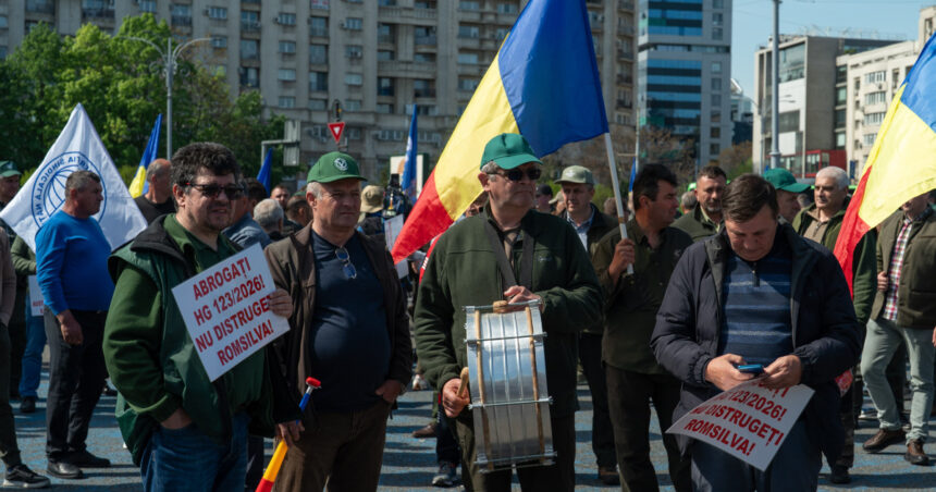 video mii de sindicalisti au protestat astazi in piata victoriei oamenii sunt nemultumiti de masurile guvernamentale 69f0a698a0ba1