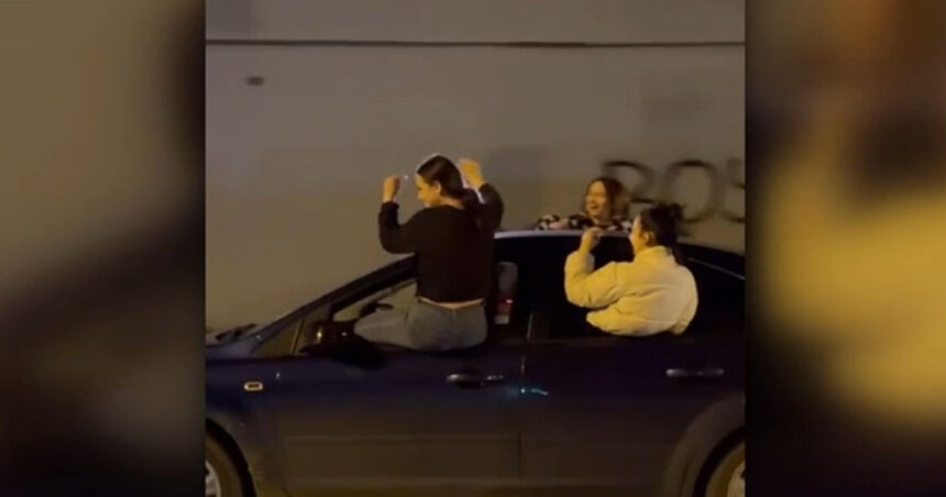 video o soferita de 19 ani a ramas fara permis dupa ce a facut spectacol pe o strada din cluj cum a fost filmata alaturi de prietenele ei 69cf63ef1373e