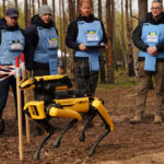 video printul harry invata in ucraina tehnici de deminare cu drone roboti si ochelari cu realitate virtuala 69eb950989e38