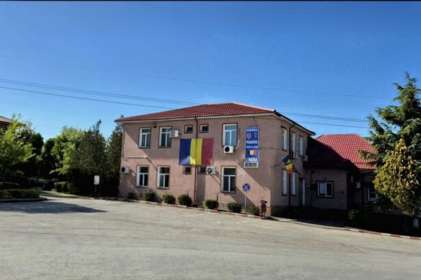video reorganizare la primaria lumina mai multe posturi au fost eliminate inclusiv la politia locala 69d51002b9d2c