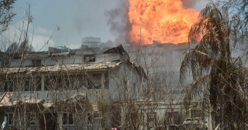 video tragedie intr un sat al saracilor din malaysia un incendiu puternic a mistuit sute de case si a lasat mii de oameni pe drumuri 69e5d45da505c
