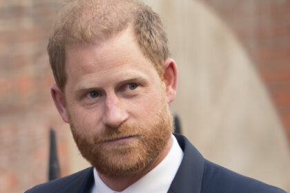 video vizita surpriza la kiev printul harry ajunge in ucraina pentru doua zile 69e9e8476403c